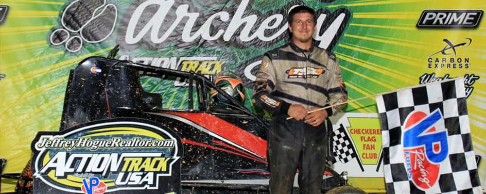 JONATHAN SWAVELY CELEBRATES VICTORY