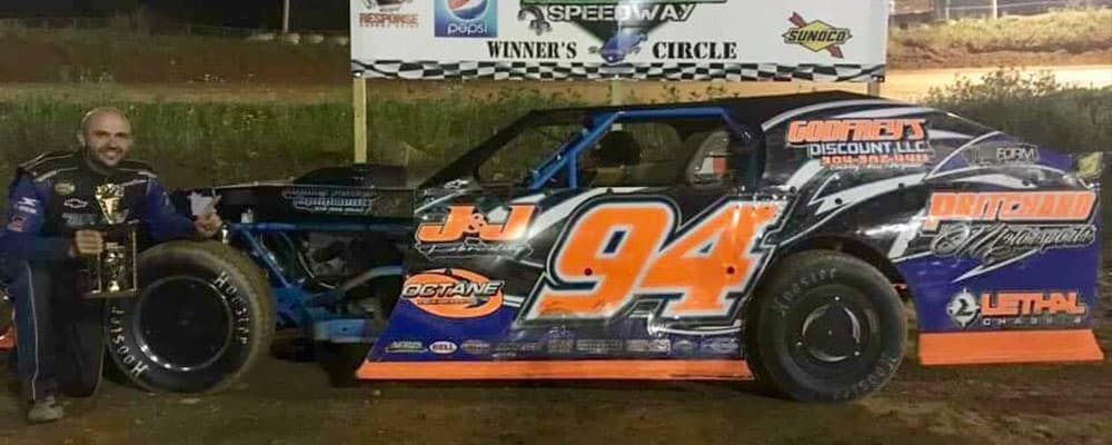 BILL PRITCHARD JR SCORES THE WIN