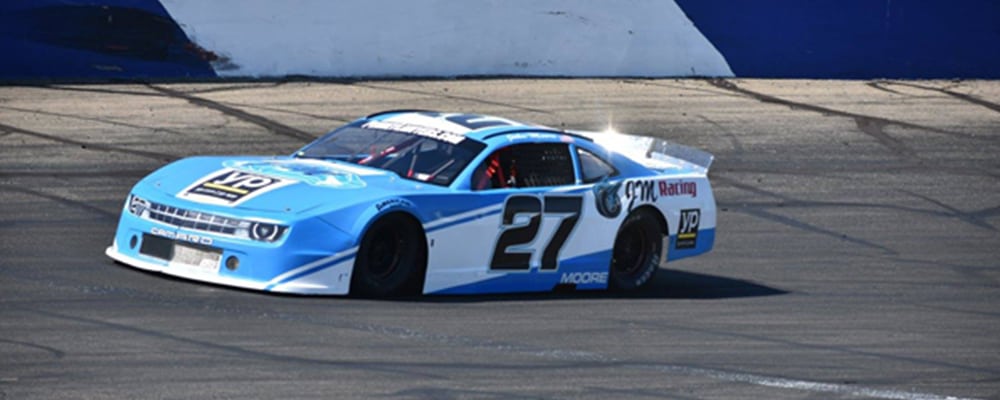 JOHN MOORE CLAIMS THE WIN – JRi Shocks