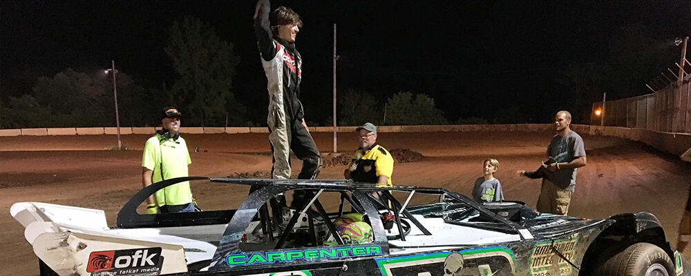 TYLER CARPENTER CAPTURES THE WIN AT HILLTOP SPEEDWAY