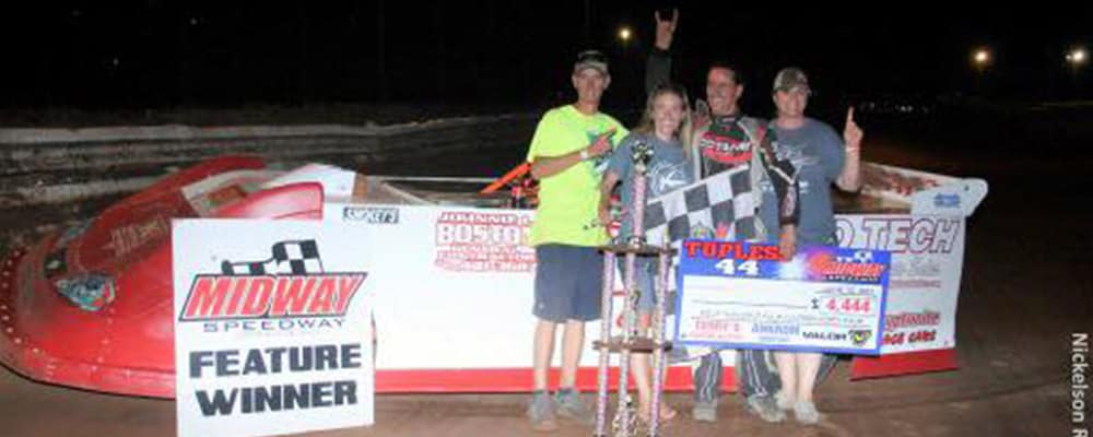 FREDDIE CARPENTER CLAIMS THE VICTORY
